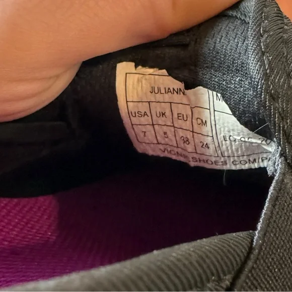 Vionic Julianna Slip On Sneakers Black Vio-Motion
Footbed Mesh Upper 7 - Picture 4 of 7